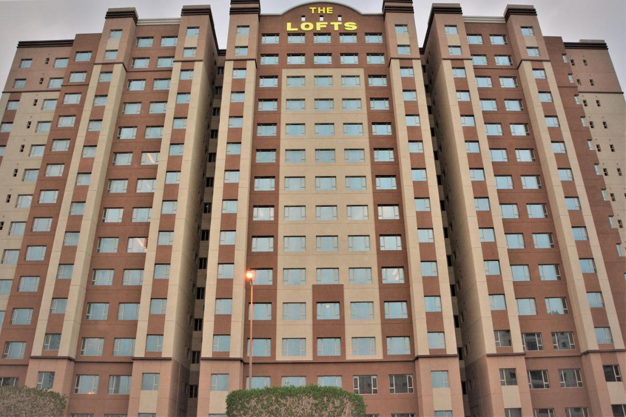 The Lofts Kuwait Fintas Hostel Koeweit Buitenkant foto