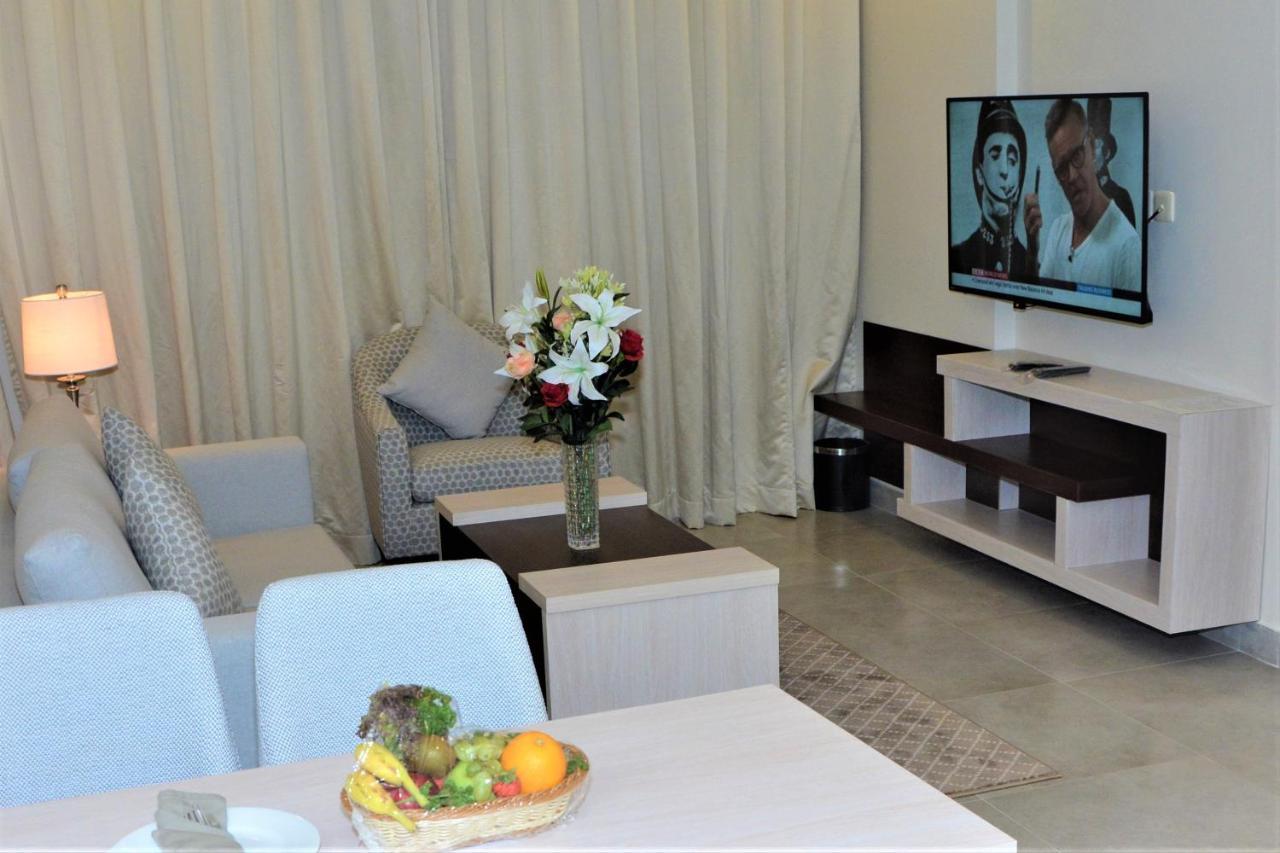 The Lofts Kuwait Fintas Hostel Koeweit Buitenkant foto