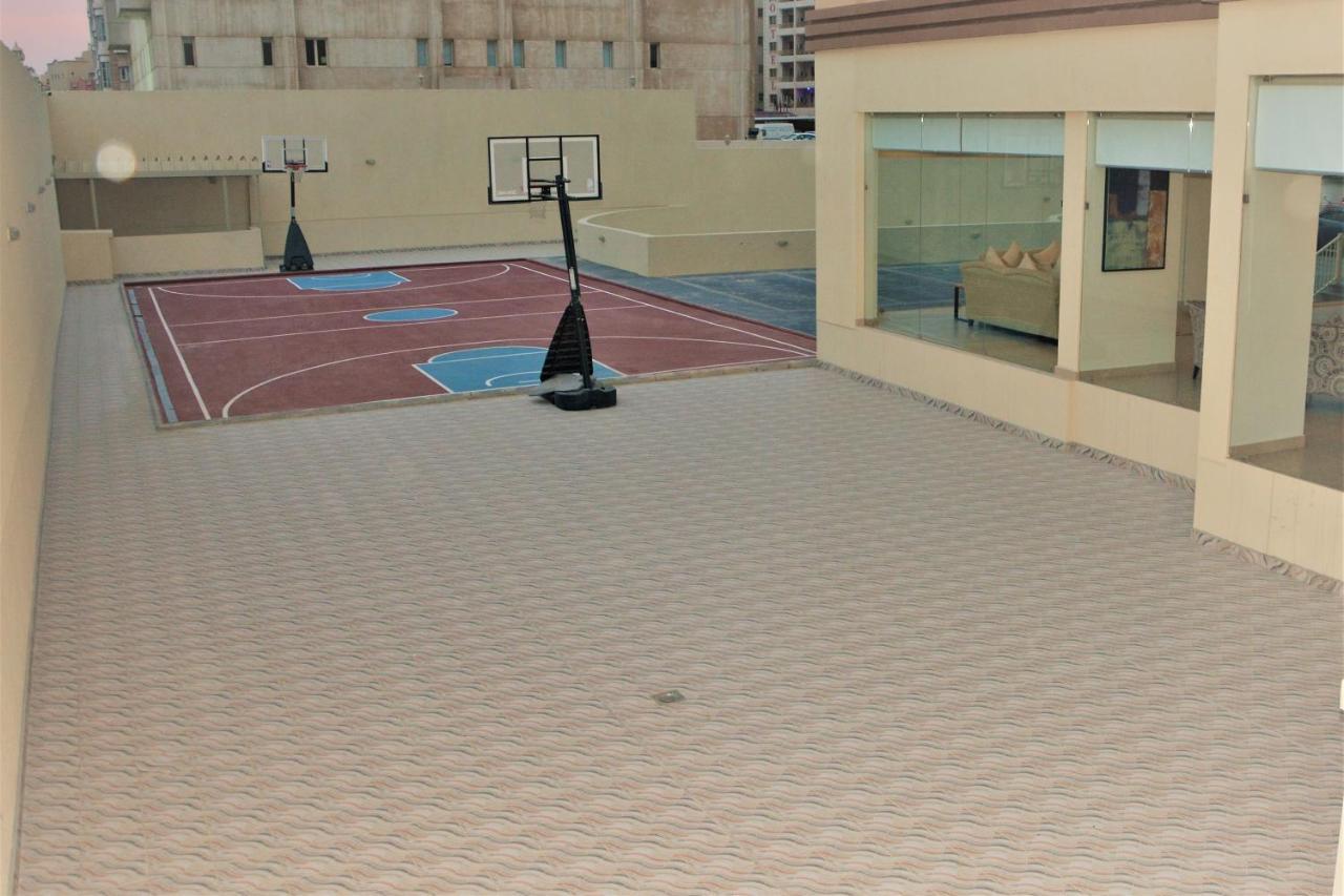 The Lofts Kuwait Fintas Hostel Koeweit Buitenkant foto